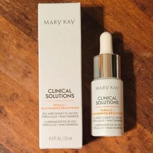 Mary Kay Clinical Solutions Ferulic + Niacinamide Brightener .5 fl oz